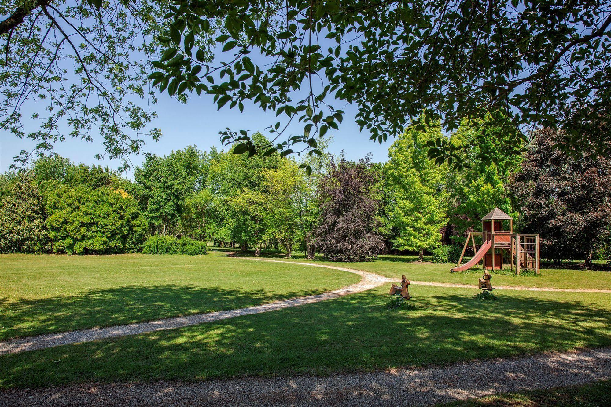 Park Hotel Junior Quarto dʼAltino Zewnętrze zdjęcie